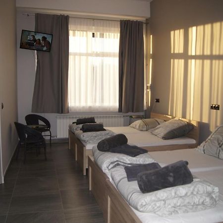 Olivia Apartment Osiek  Екстериор снимка